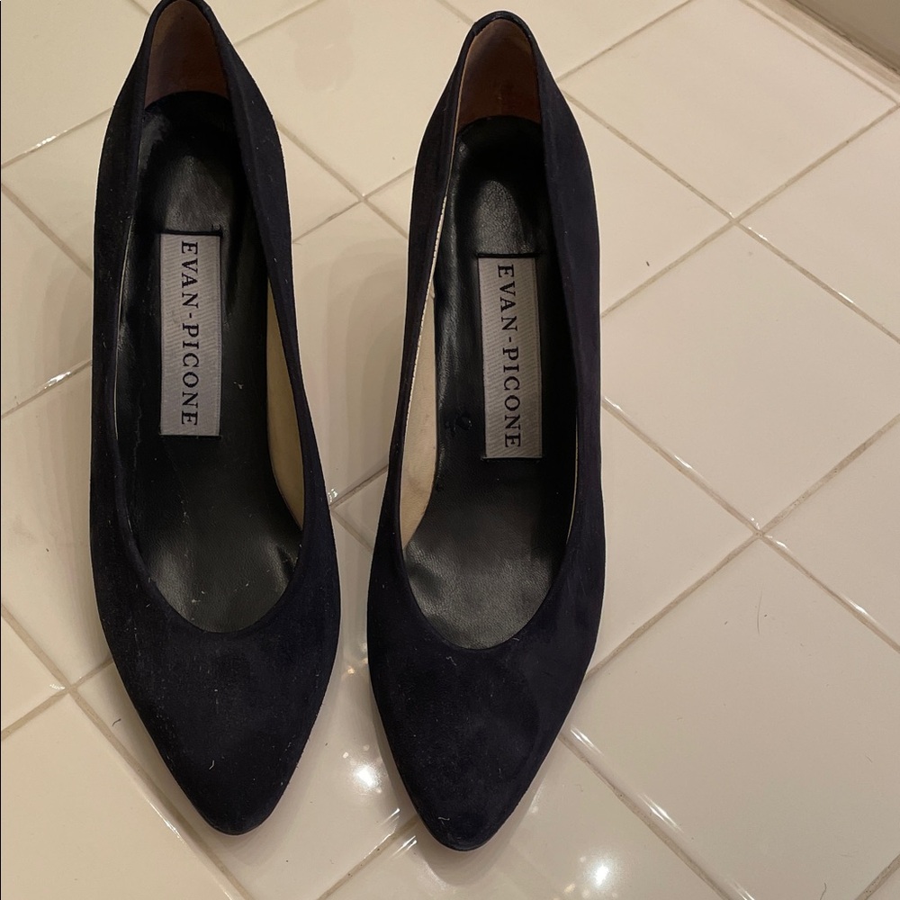 Evan Picone Women's Navy Heels